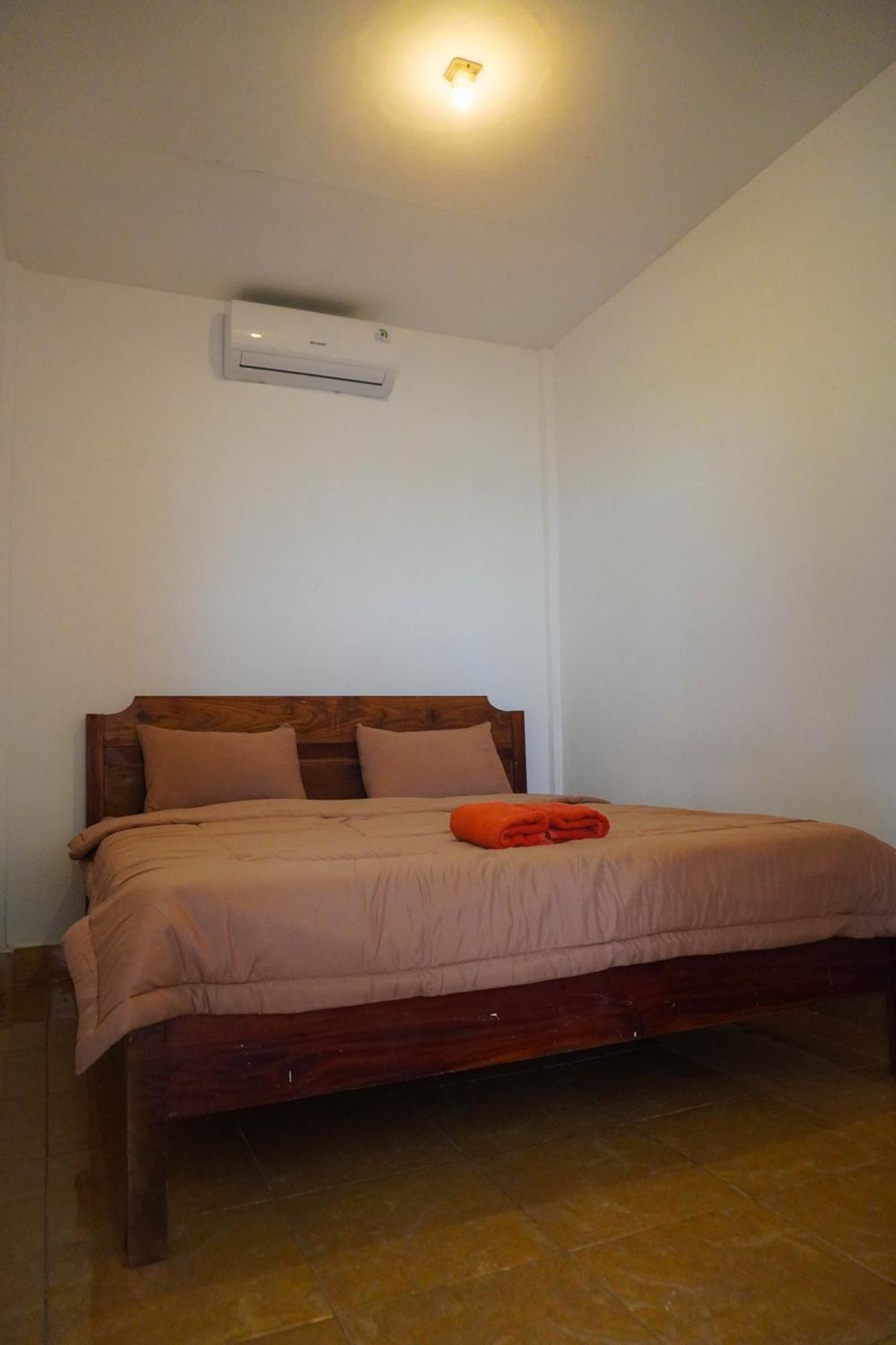 Indonesia Backpacker Hostels Kuta (Lombok) Exterior foto